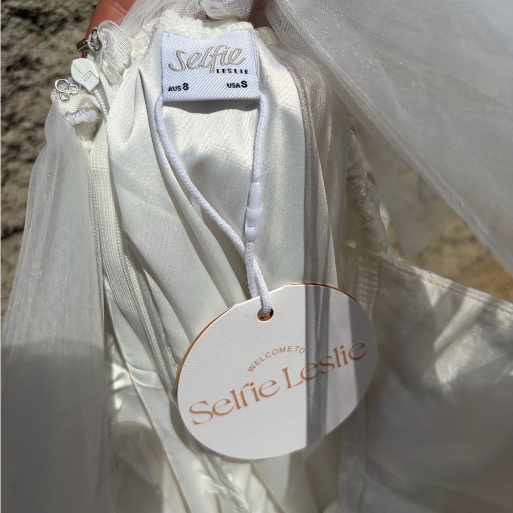 Selfie Leslie White Floral Tulle Mini Dress Bachelorette Bridal Size Small NWT - Picture 6 of 7